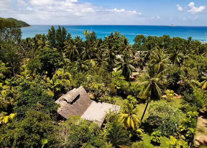 Anse Lazio Lodge