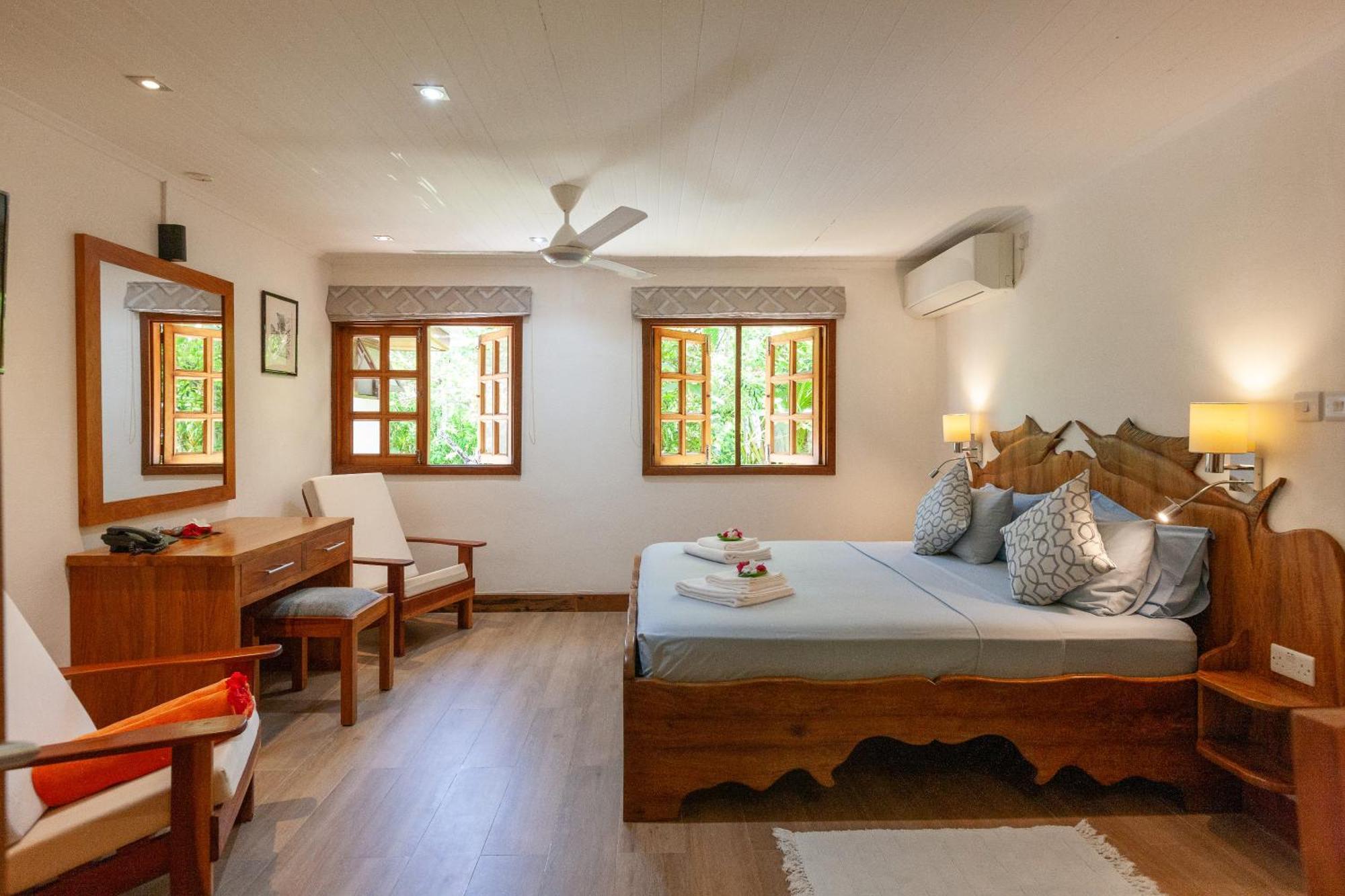 Anse Lazio Lodge Guest house Anse Lazio