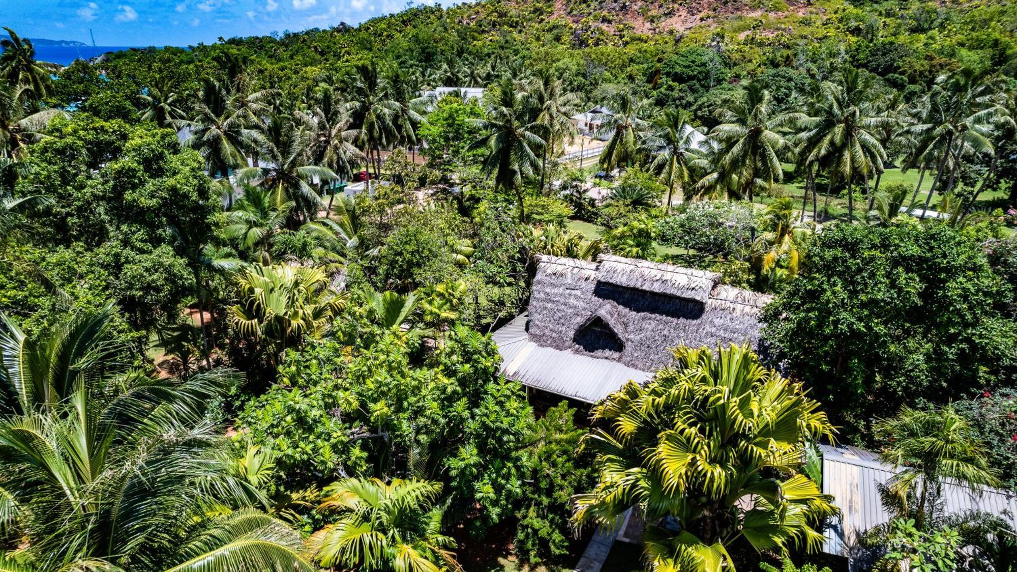 Anse Lazio Lodge *